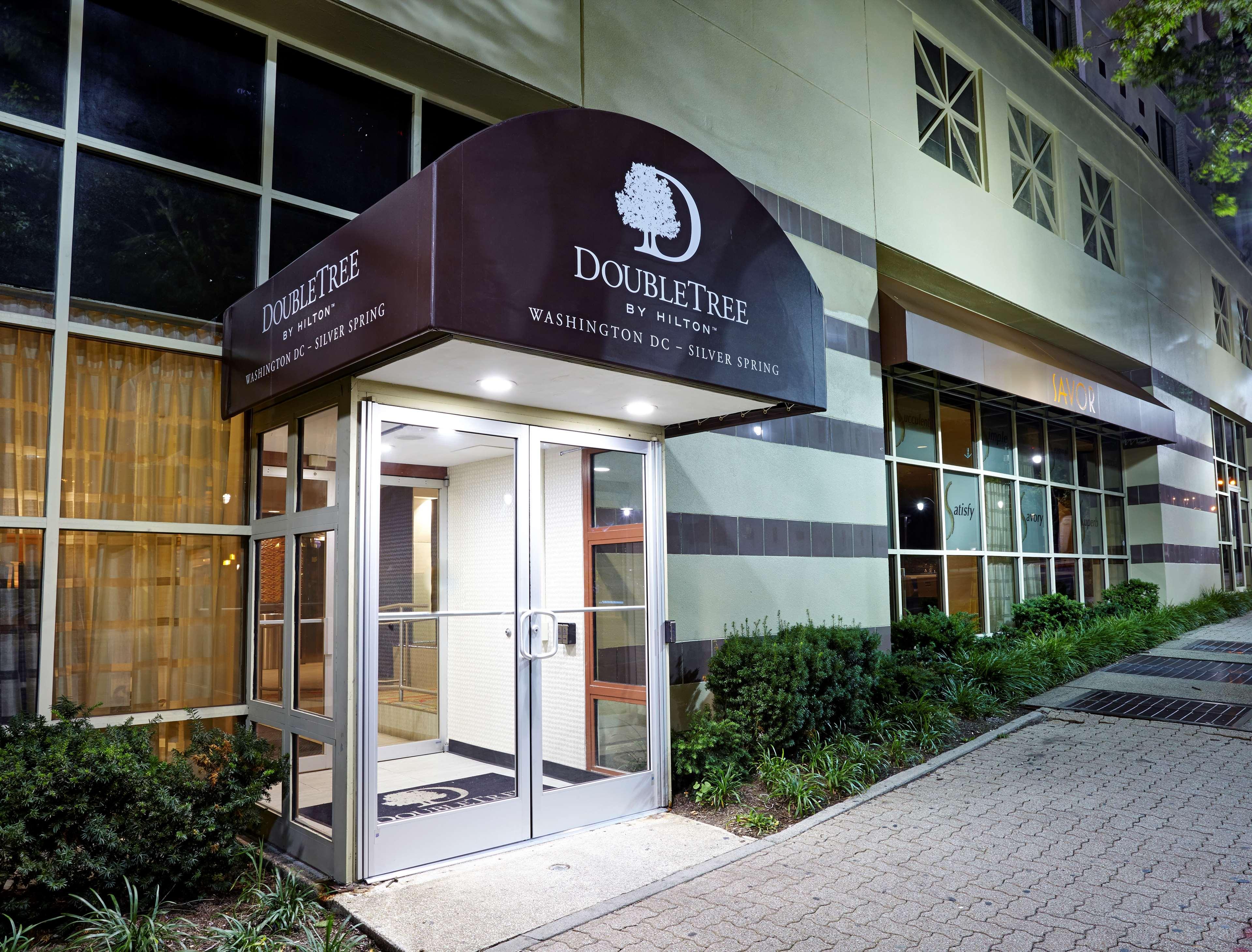 Hotel Silver Spring Esterno foto