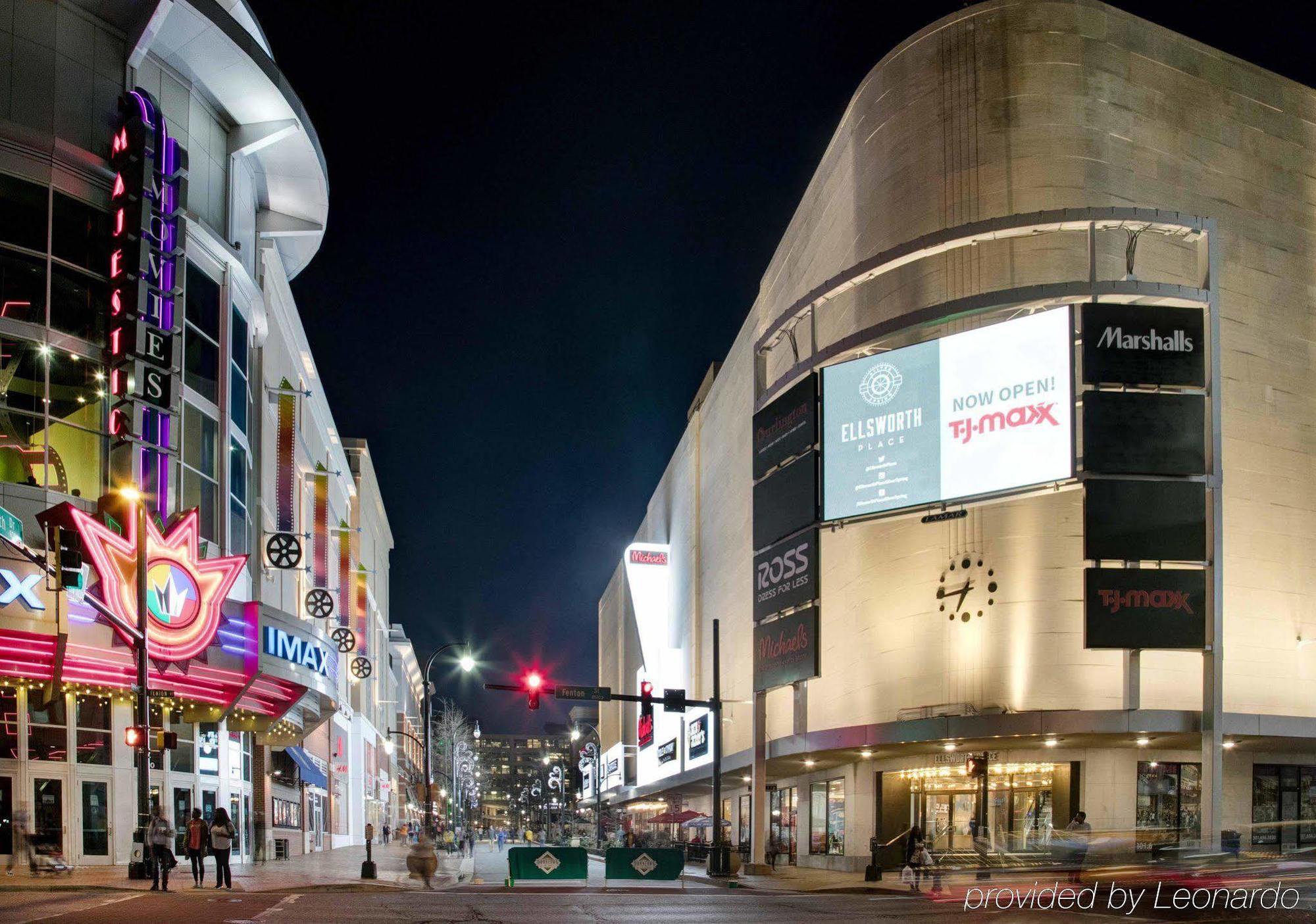Hotel Silver Spring Esterno foto